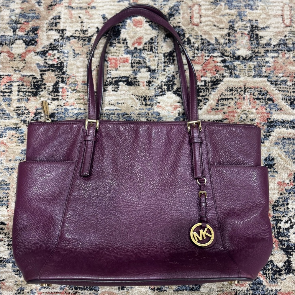 Michael Kors soft leather tote shoulder bag maroon wine burgundy classic bag.